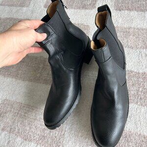 H&M Premium Leather BLACK Chelsea Boots • Size 8 • EU 38